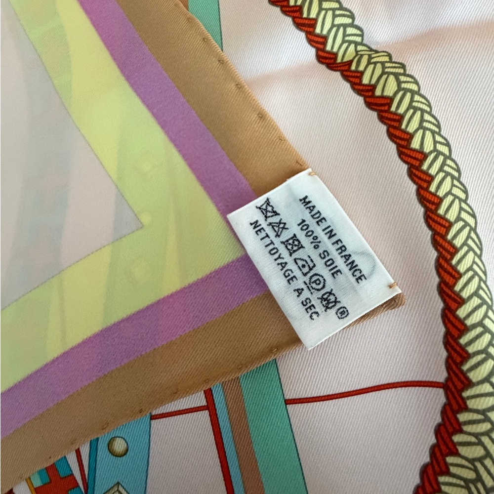 Hermes Jour de Casting scarf 70 - Picture 5 of 11